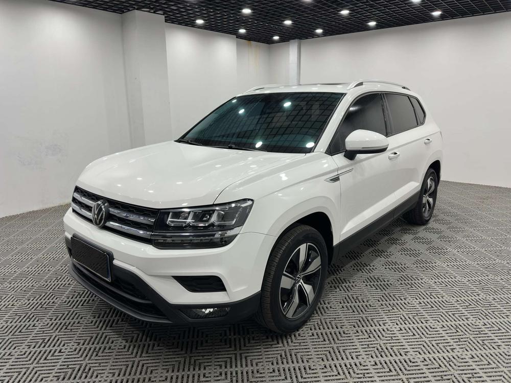 Volkswagen Tharu