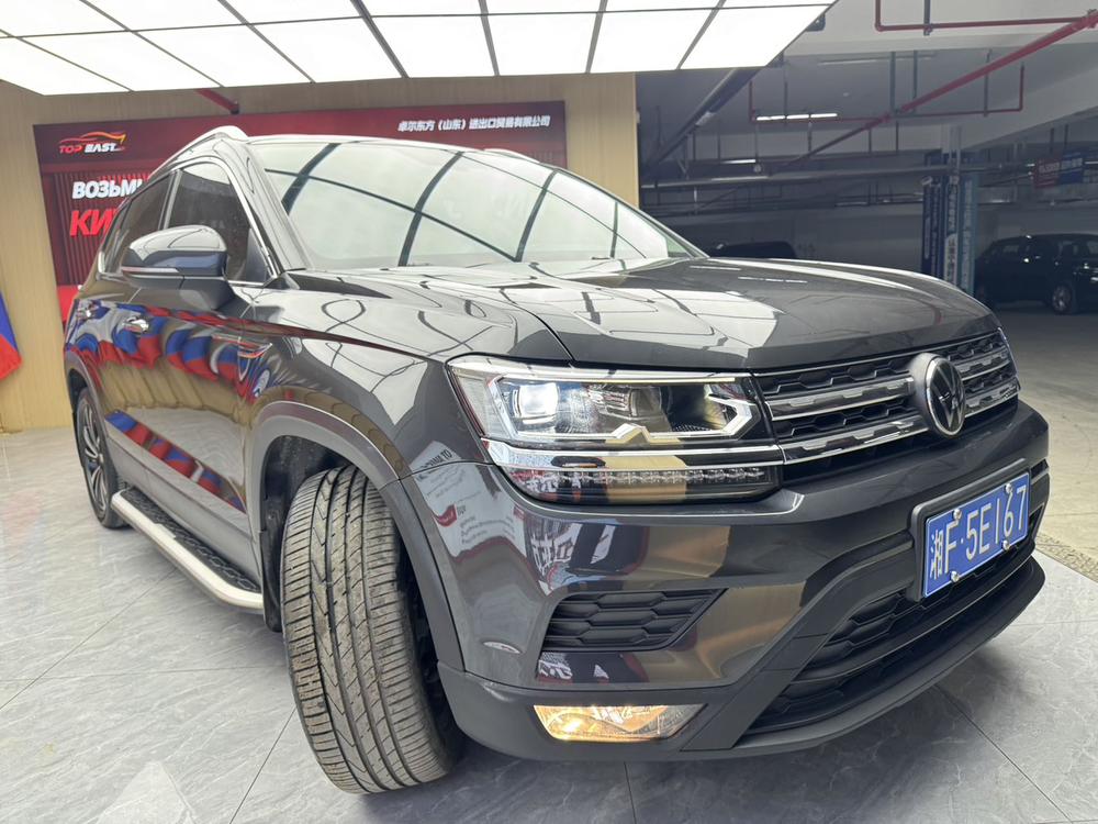 Volkswagen Tharu