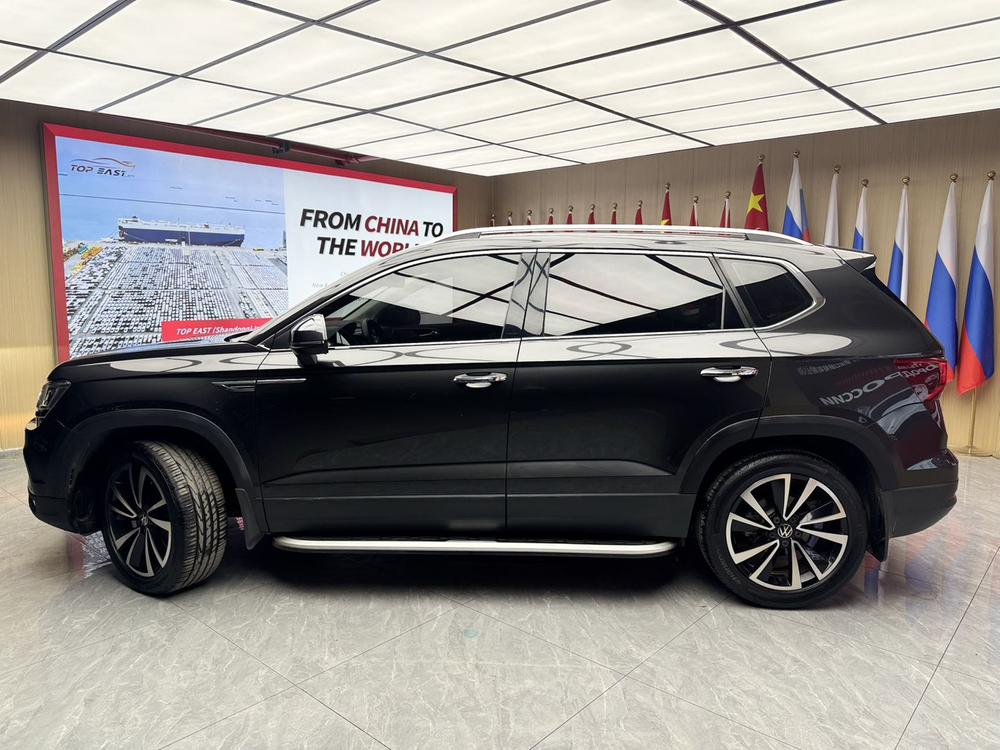Volkswagen Tharu
