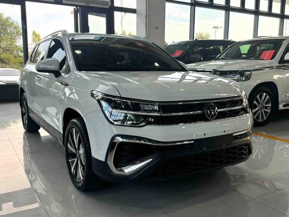 Volkswagen Tharu