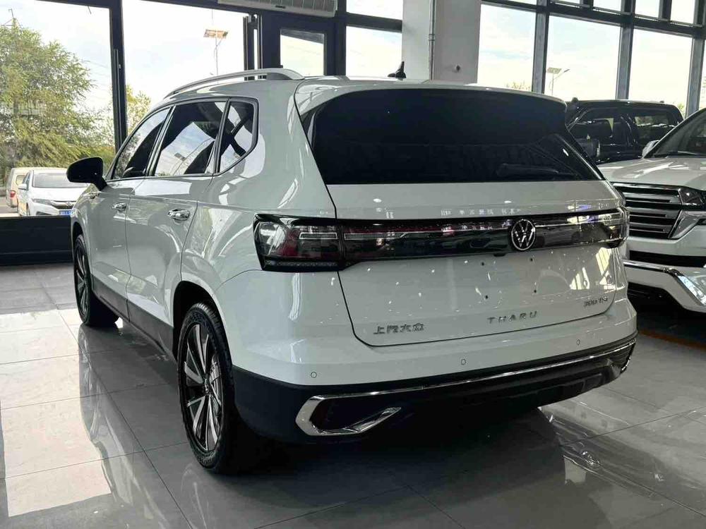 Volkswagen Tharu