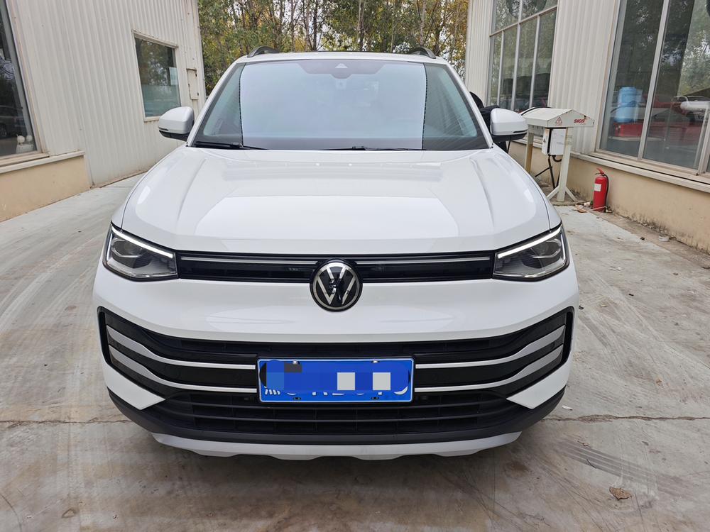 Volkswagen Tharu