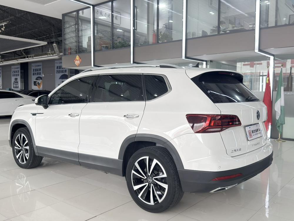 Volkswagen Tharu