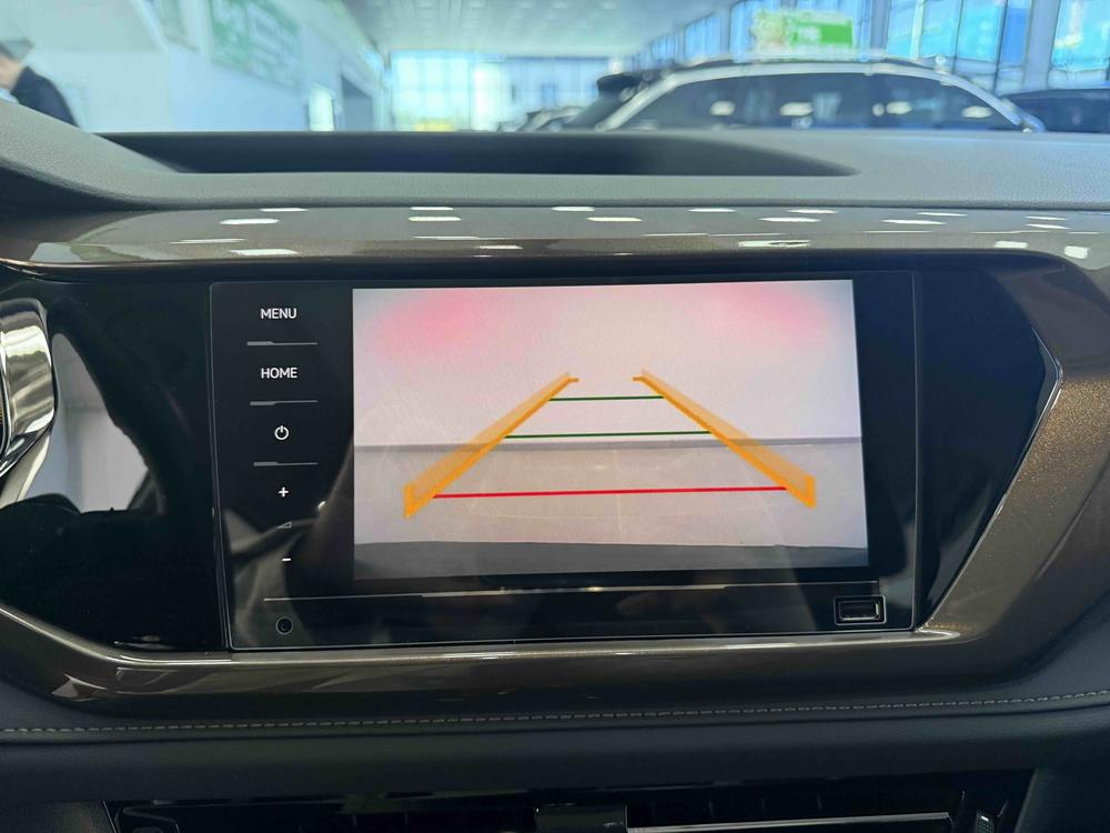 Volkswagen Tharu