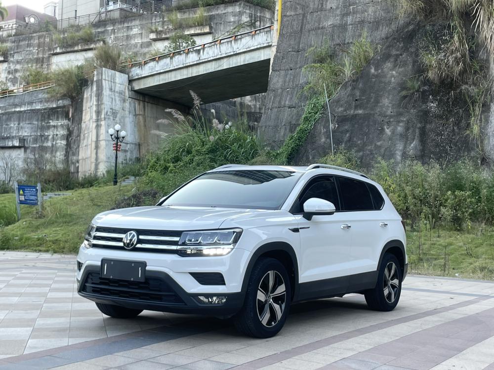 Volkswagen Tharu