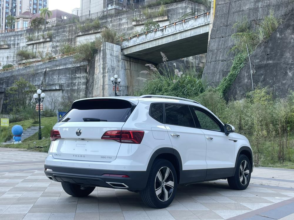 Volkswagen Tharu