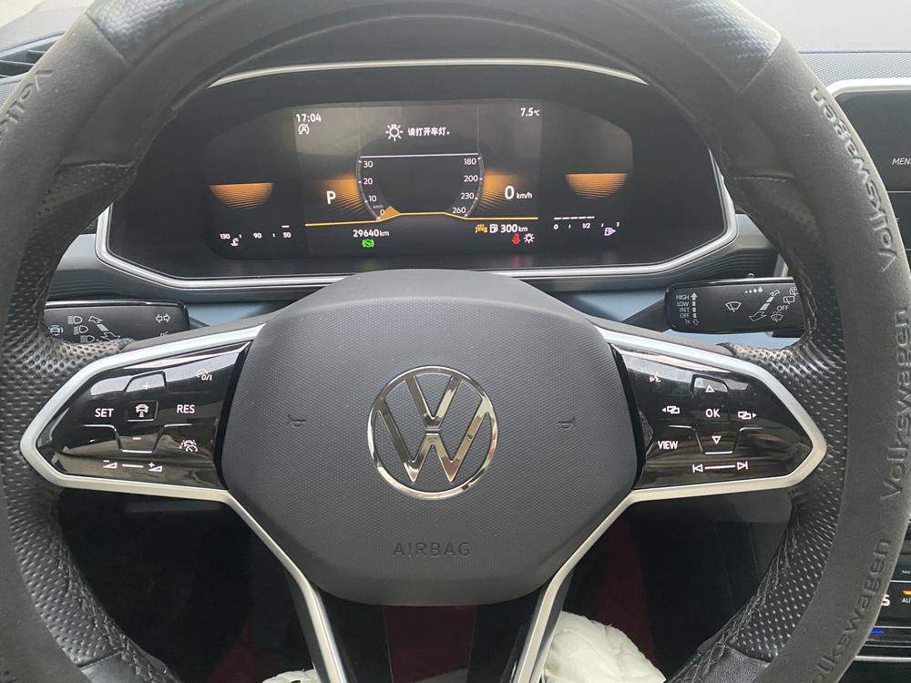 Volkswagen Tharu