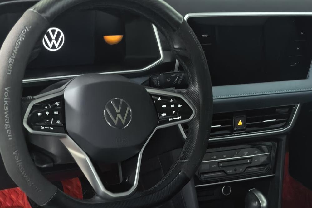 Volkswagen Tharu