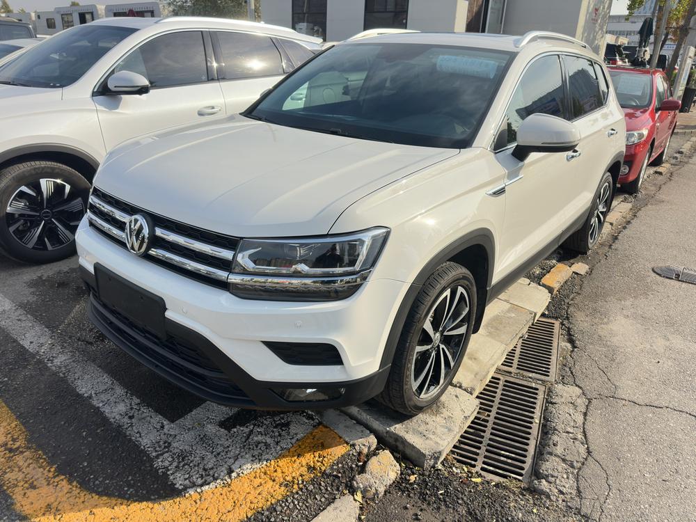 Volkswagen Tharu