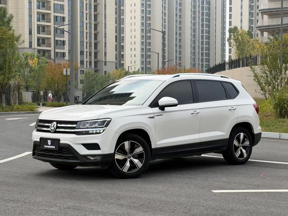 Volkswagen Tharu