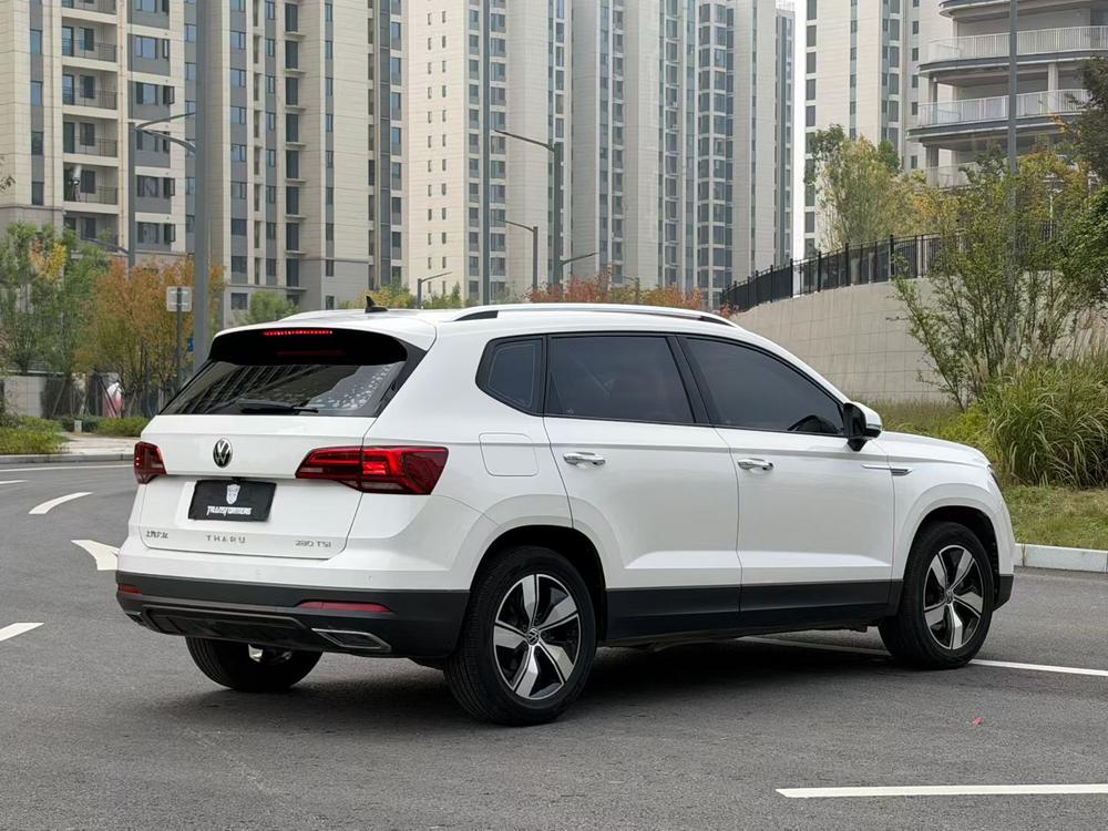 Volkswagen Tharu