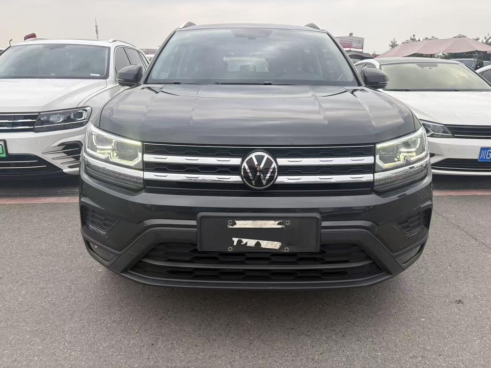 Volkswagen Tharu