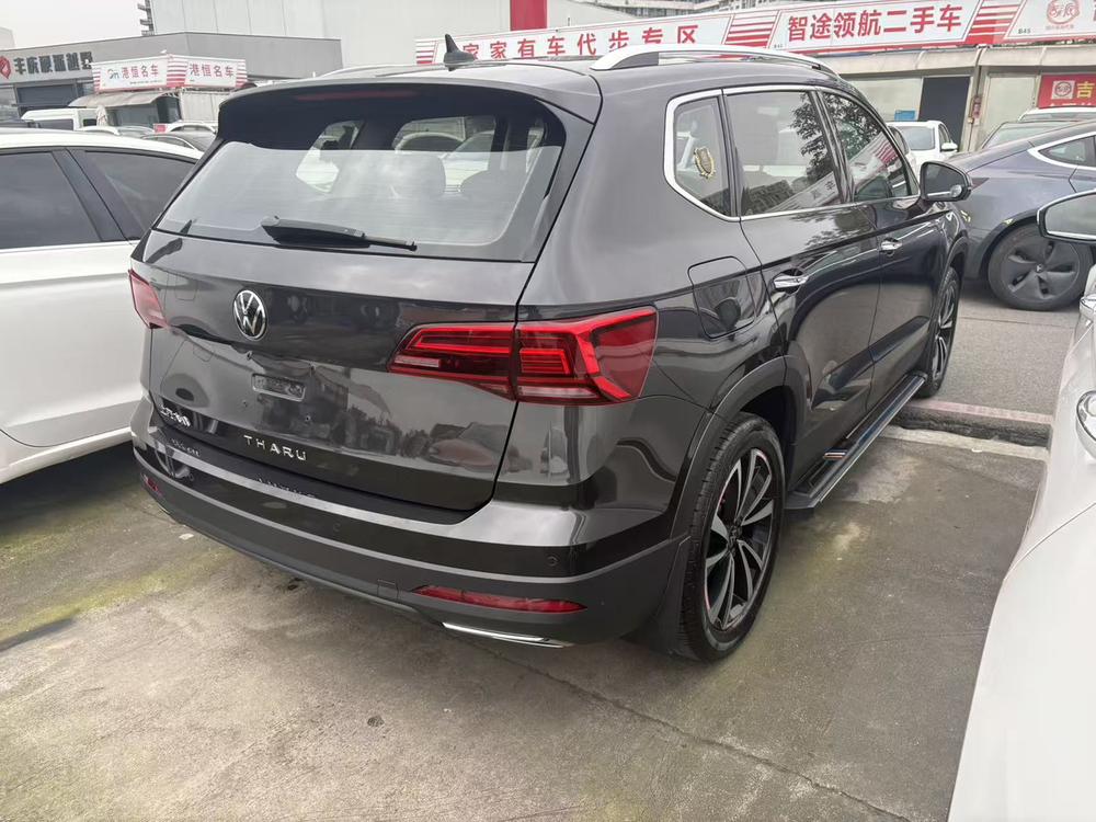 Volkswagen Tharu