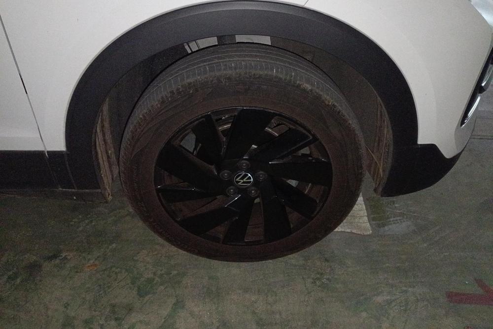 Volkswagen Tharu