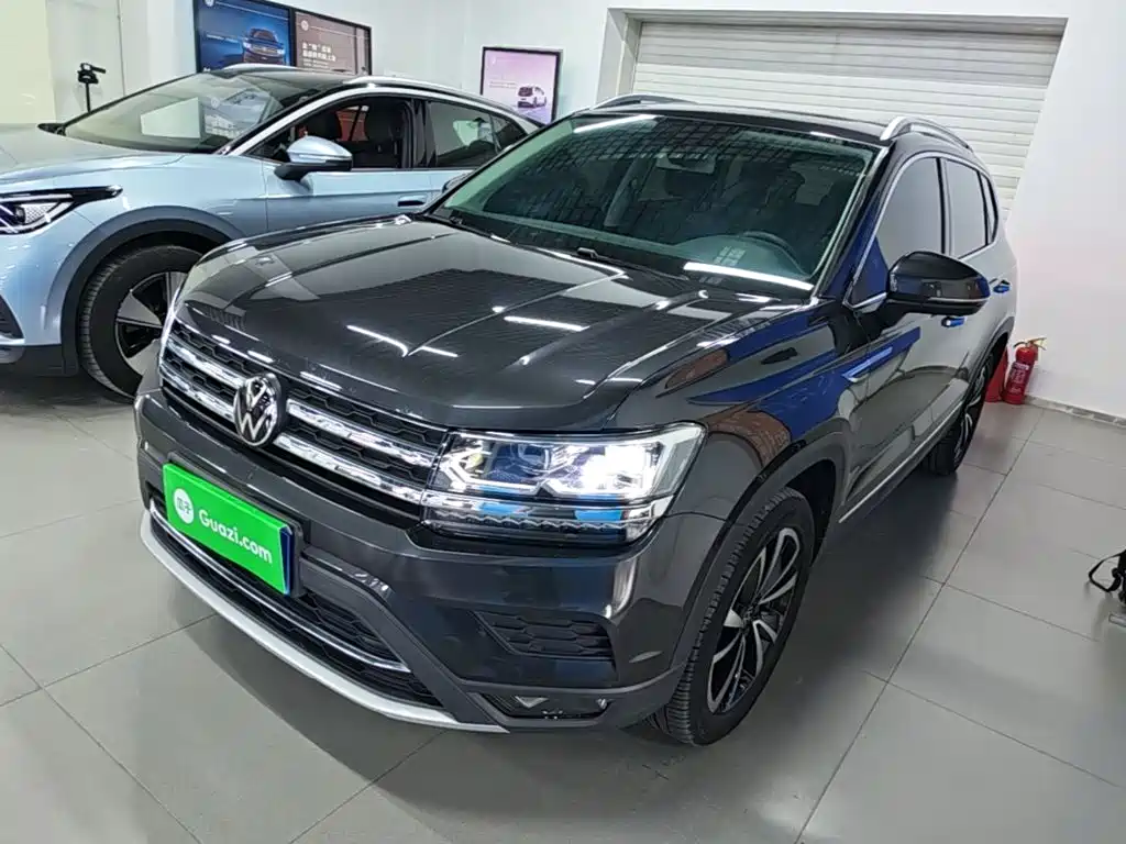 Volkswagen Tharu