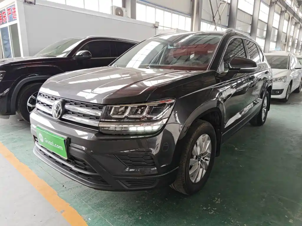 Volkswagen Tharu