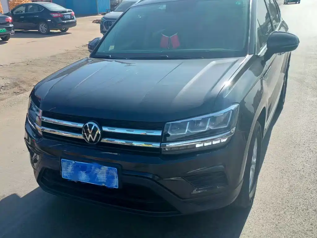Volkswagen Tharu