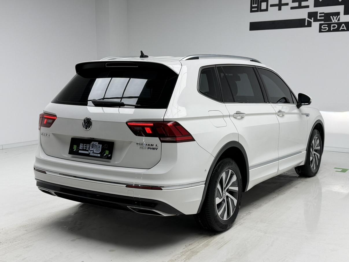 Volkswagen Tiguan L PHEV