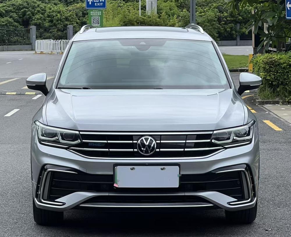 Volkswagen Tiguan L PHEV