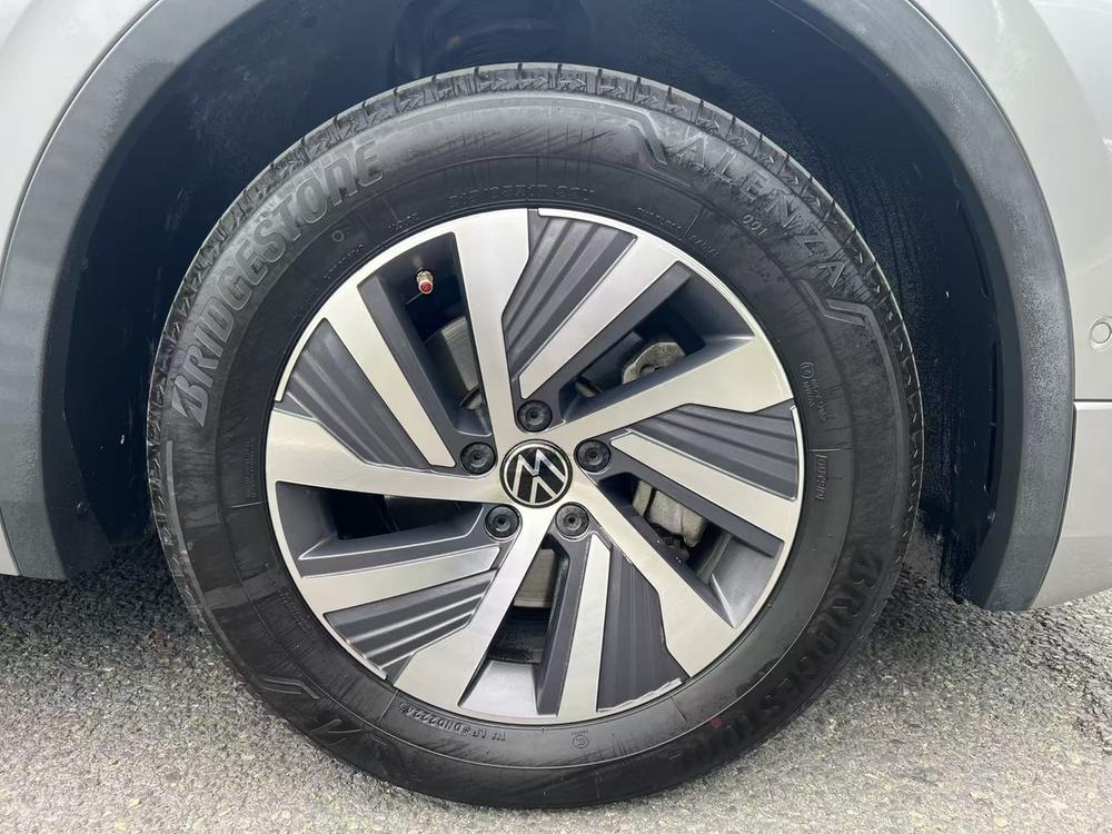 Volkswagen Tiguan L PHEV
