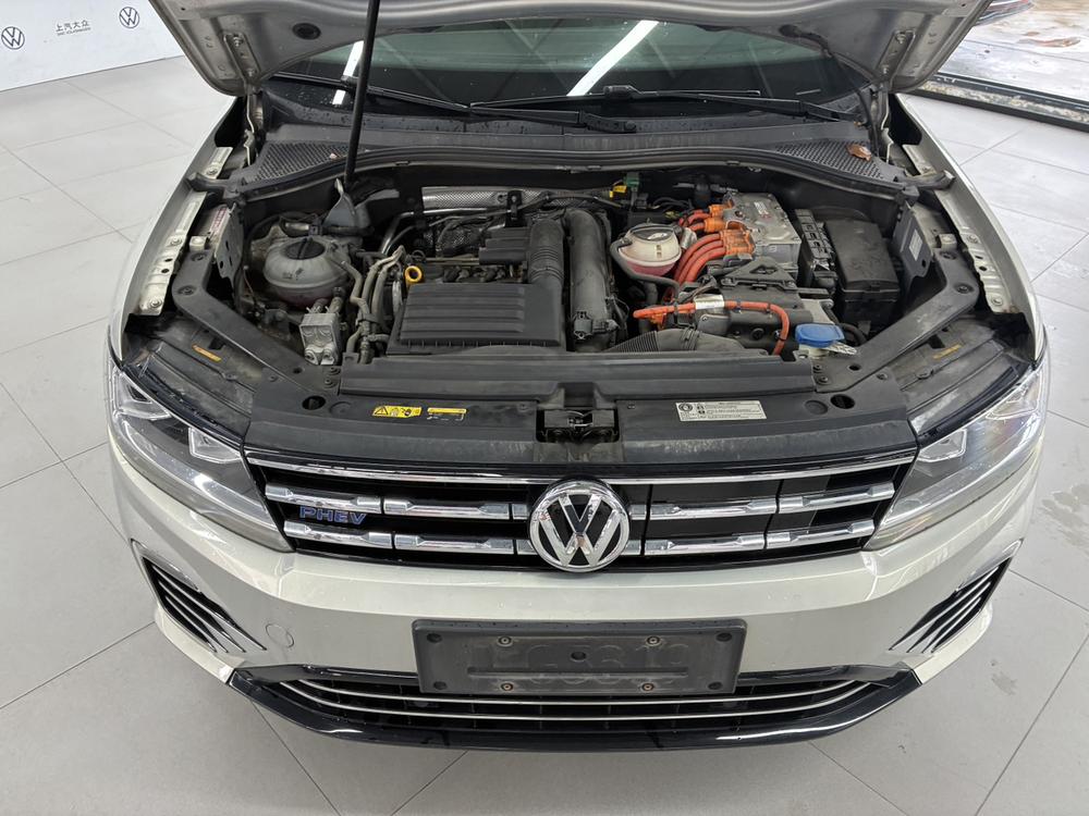Volkswagen Tiguan L PHEV