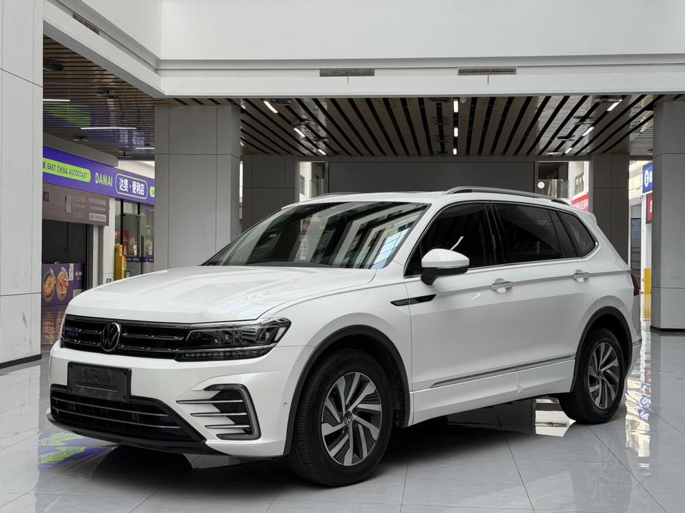 Volkswagen Tiguan L PHEV