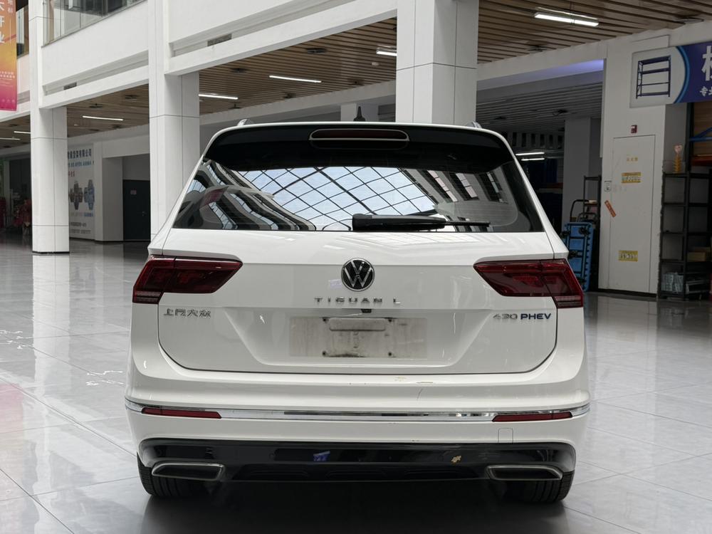 Volkswagen Tiguan L PHEV