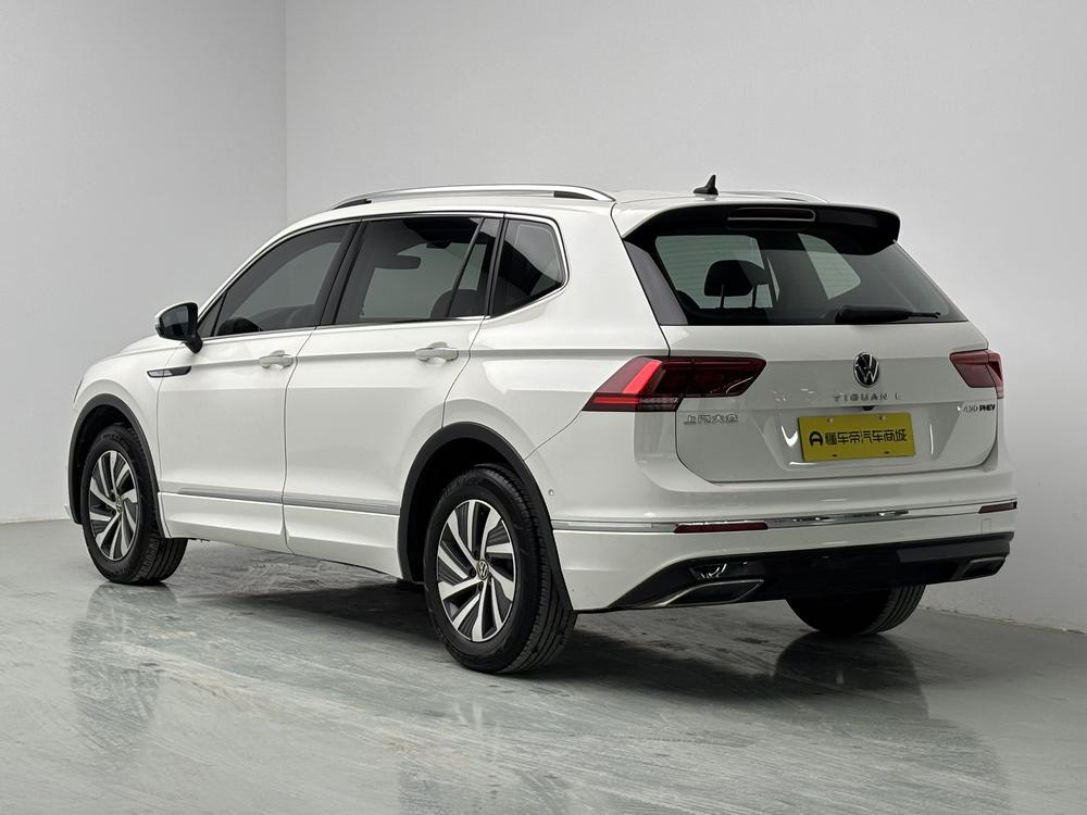 Volkswagen Tiguan L PHEV