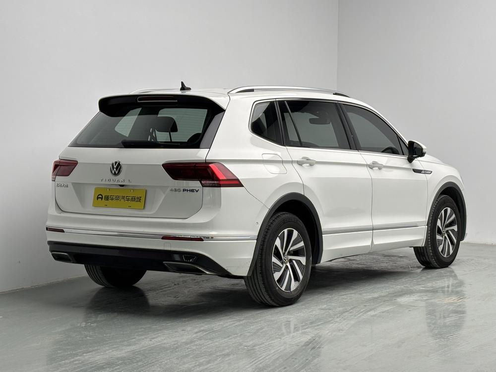 Volkswagen Tiguan L PHEV