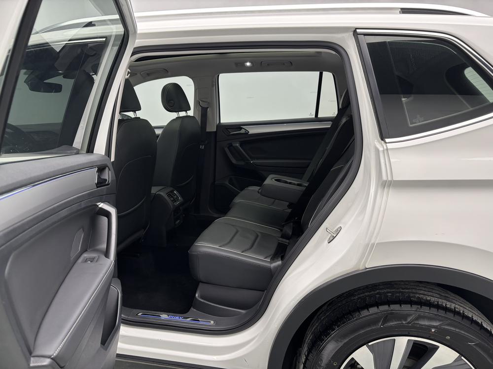 Volkswagen Tiguan L PHEV