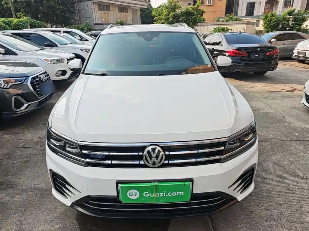 Volkswagen Tiguan L PHEV
