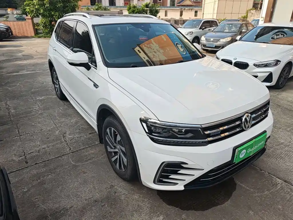 Volkswagen Tiguan L PHEV