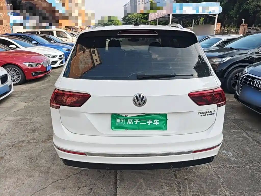 Volkswagen Tiguan L PHEV