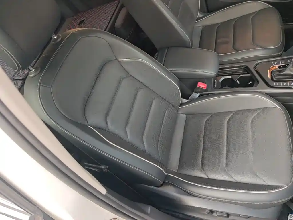 Volkswagen Tiguan L PHEV