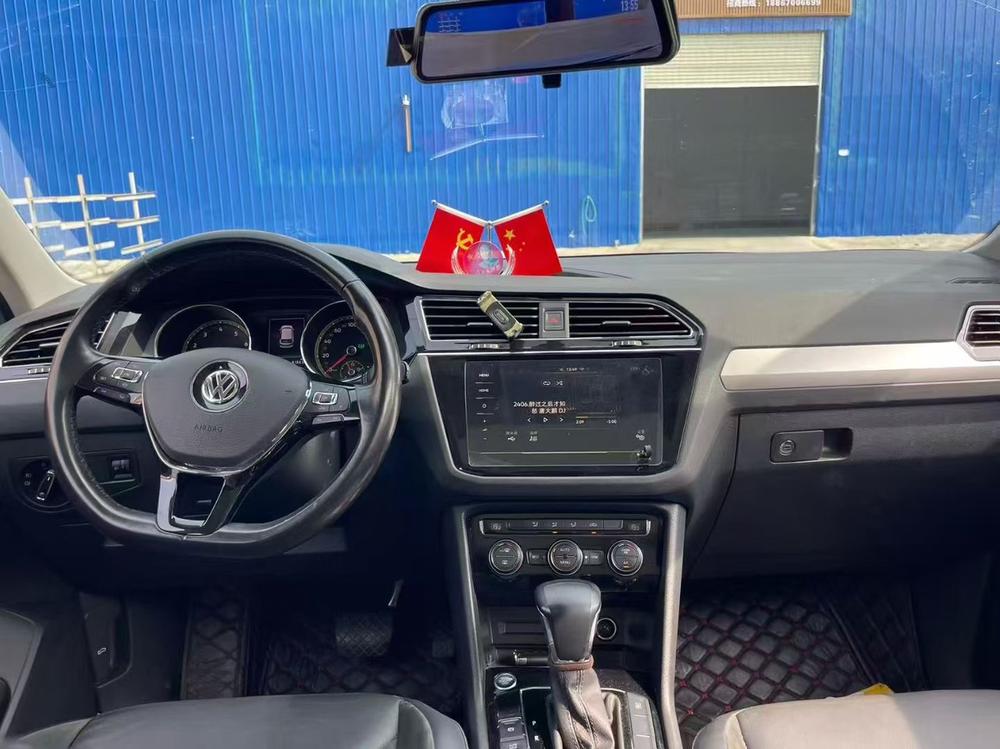 Volkswagen Tiguan L