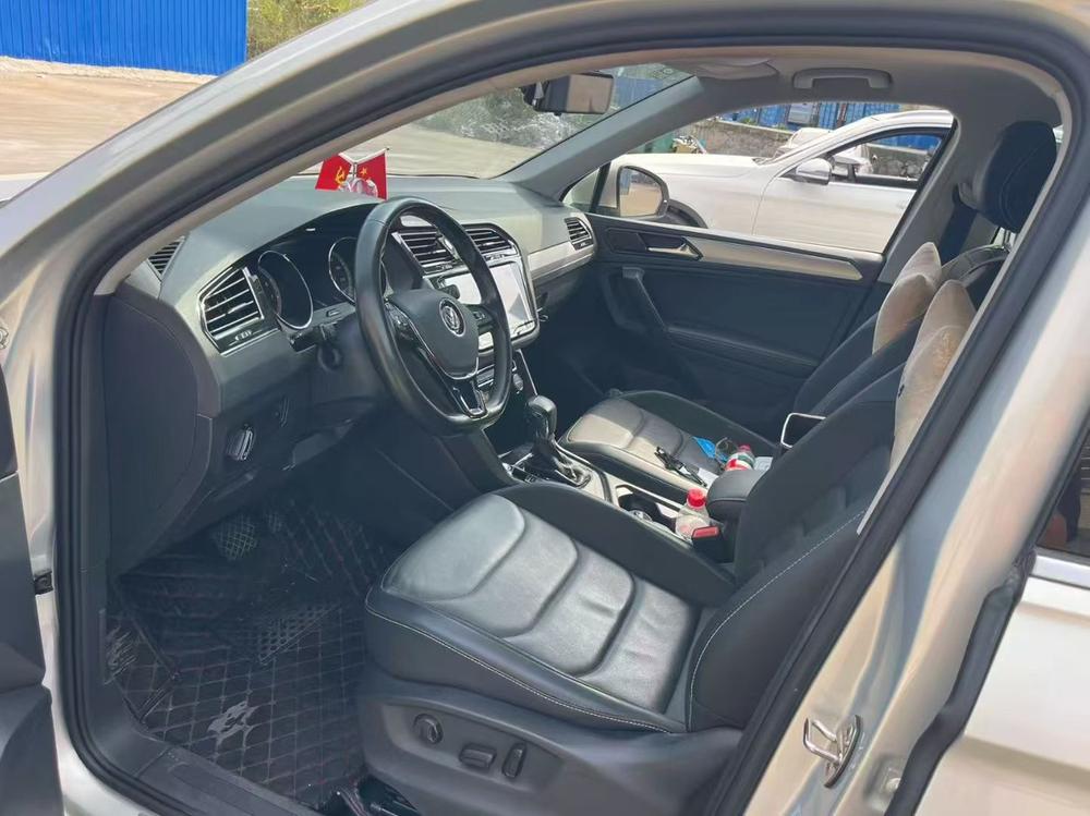 Volkswagen Tiguan L