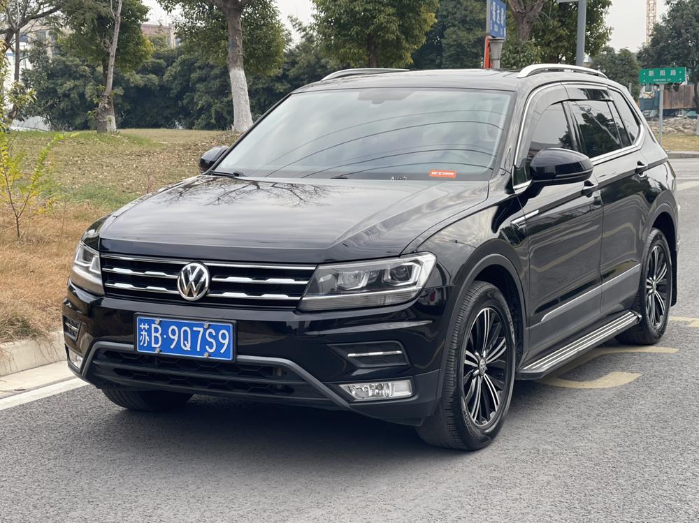 Volkswagen Tiguan L