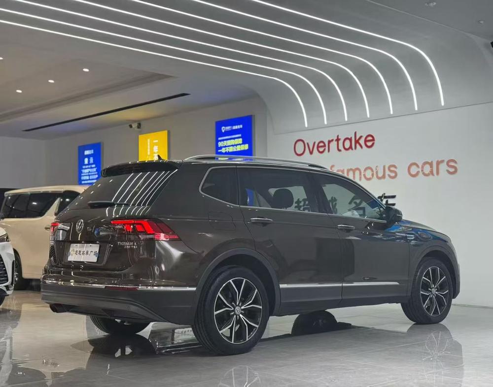 Volkswagen Tiguan L