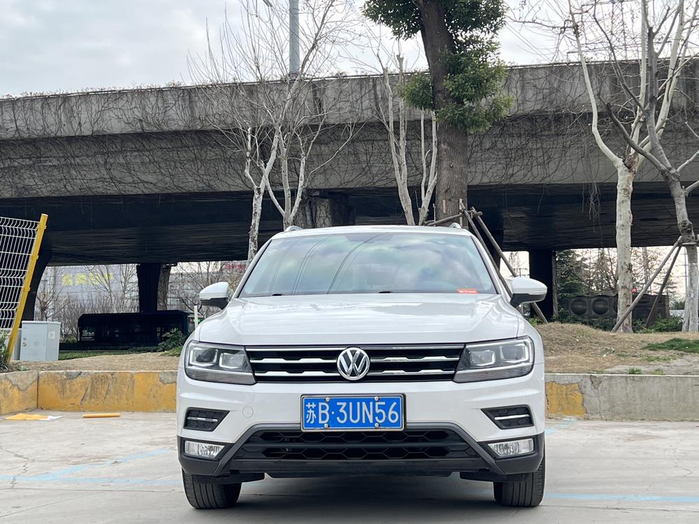 Volkswagen Tiguan L