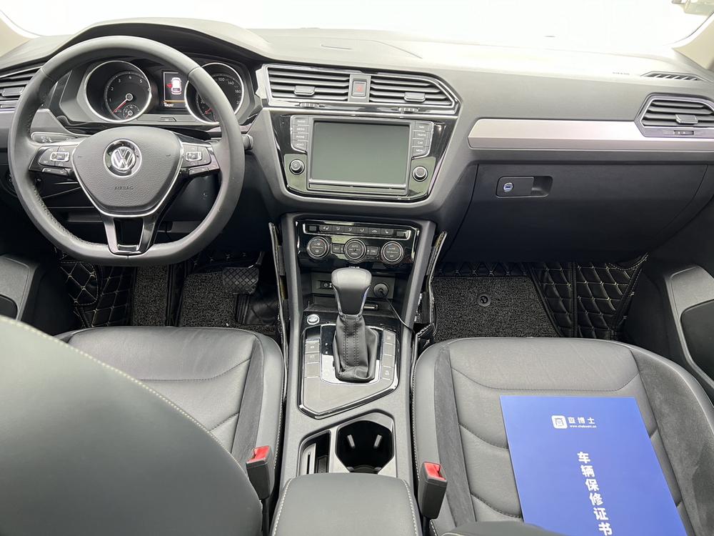 Volkswagen Tiguan L