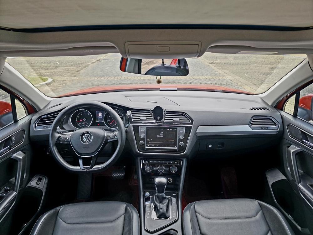 Volkswagen Tiguan L
