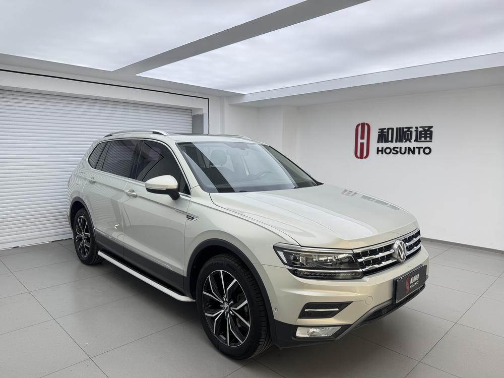 Volkswagen Tiguan L