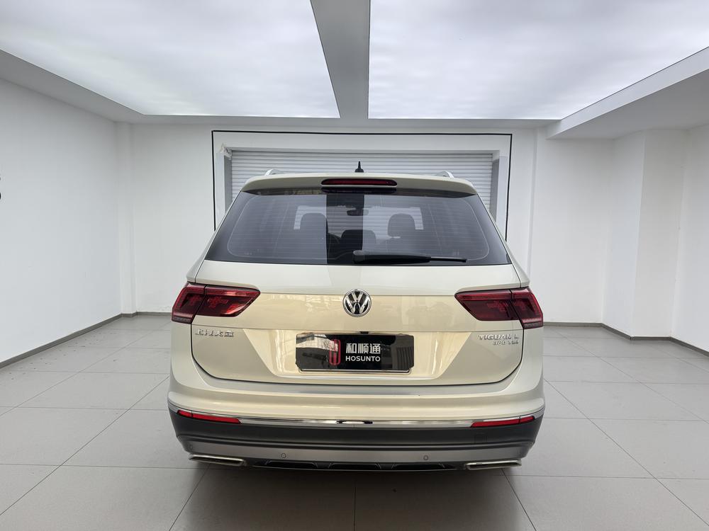 Volkswagen Tiguan L