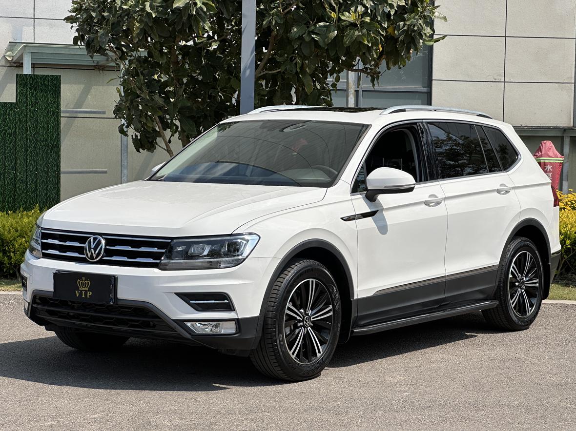 Volkswagen Tiguan L
