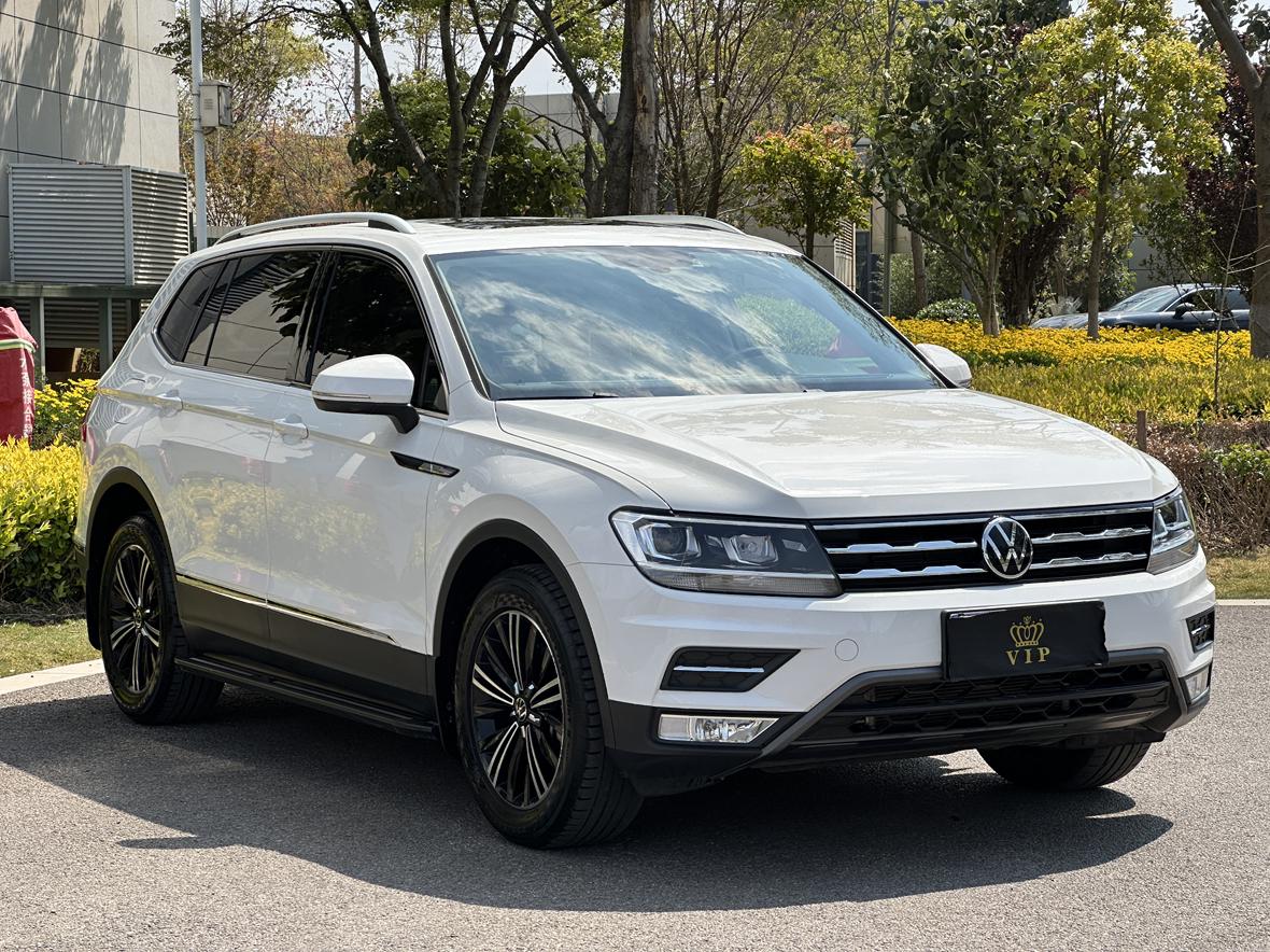 Volkswagen Tiguan L