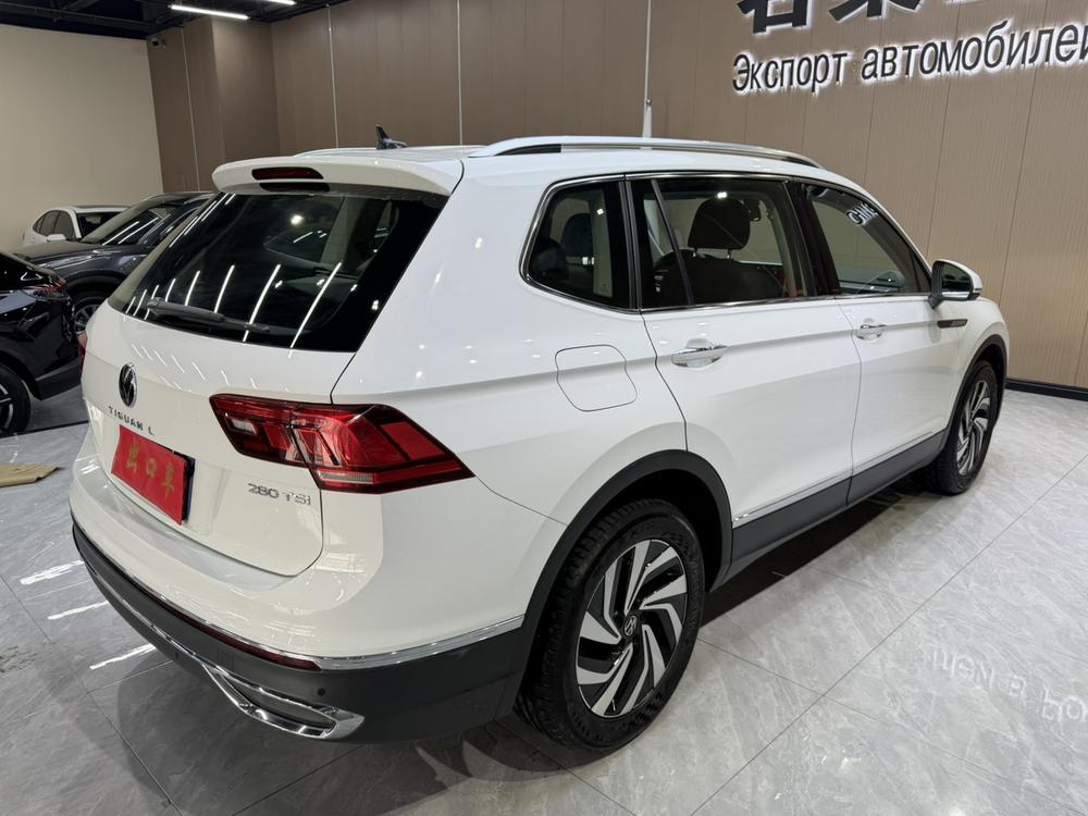 Volkswagen Tiguan L
