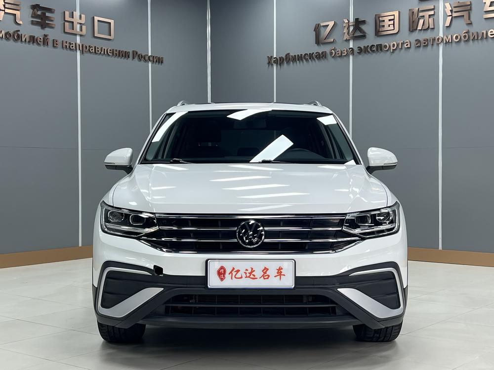 Volkswagen Tiguan L