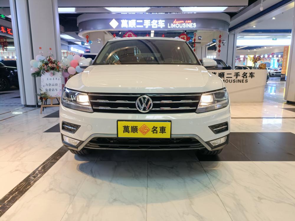 Volkswagen Tiguan L