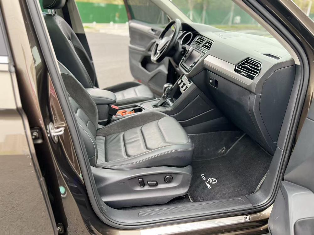Volkswagen Tiguan L