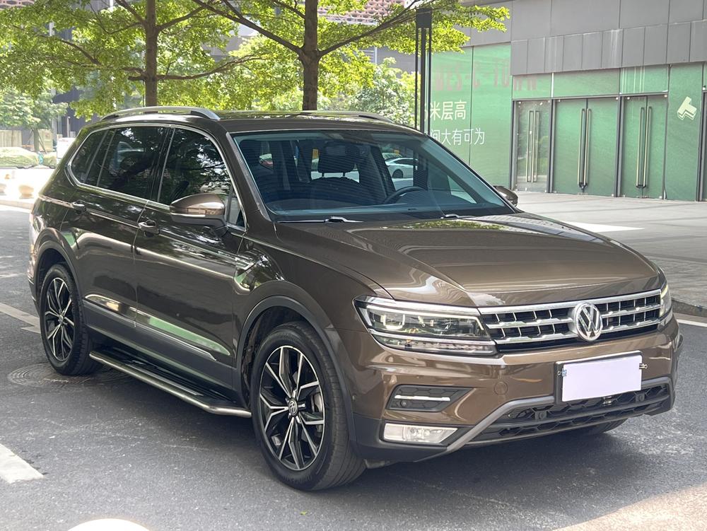 Volkswagen Tiguan L